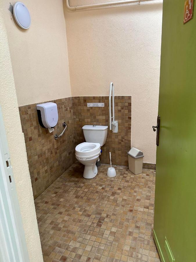 Les Eychecadous Hotel Artigat Екстериор снимка